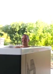 Cold Plunge at BMS WELLNESS in Santa Clara